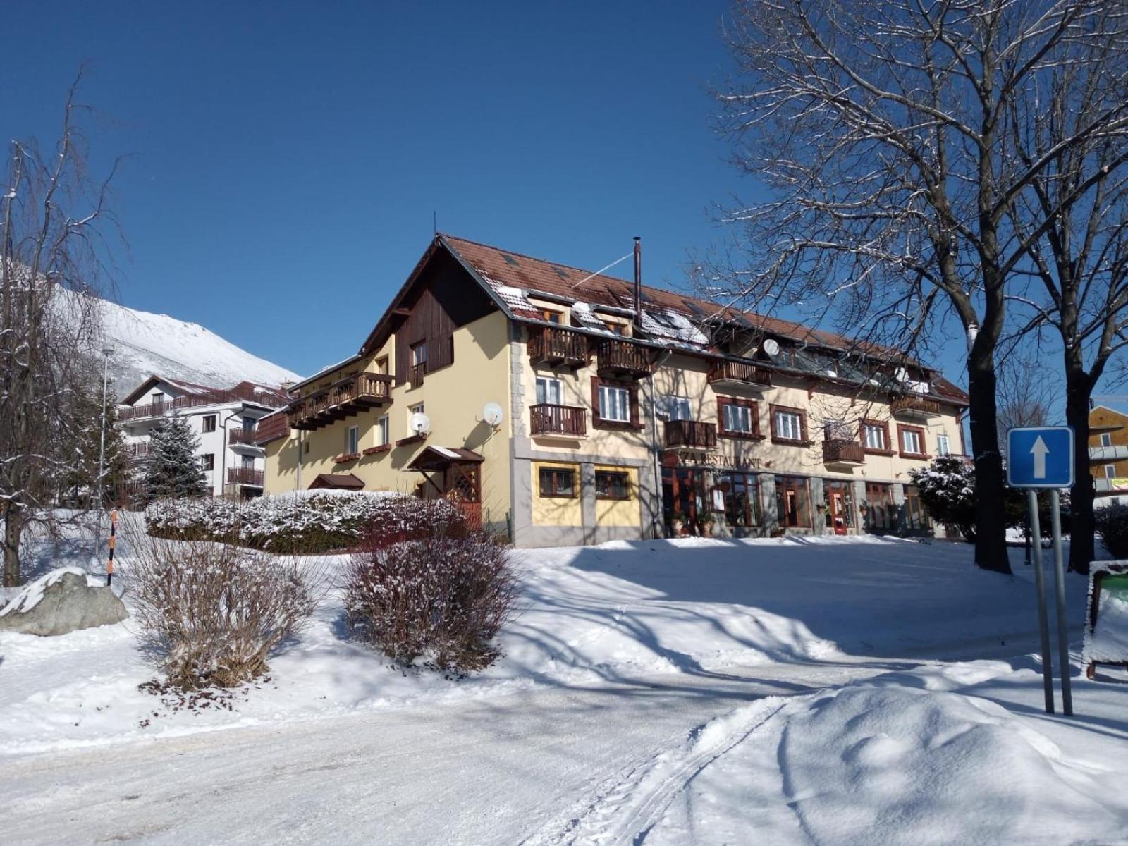 Tatranska Garsonka Apartment Vysoke Tatry Luaran gambar